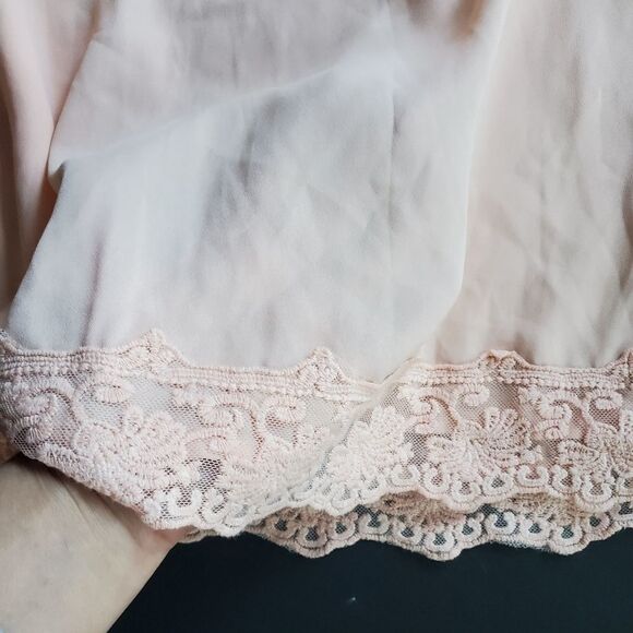 Tobi Cream Pink Blouse - Picture 5 of 9